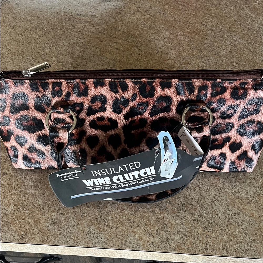 Leopard Print Insulated Wine Clutch